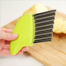 Imported Stainless Steel Crinkle Potato Cutter – Wavy Vegetable Slicer