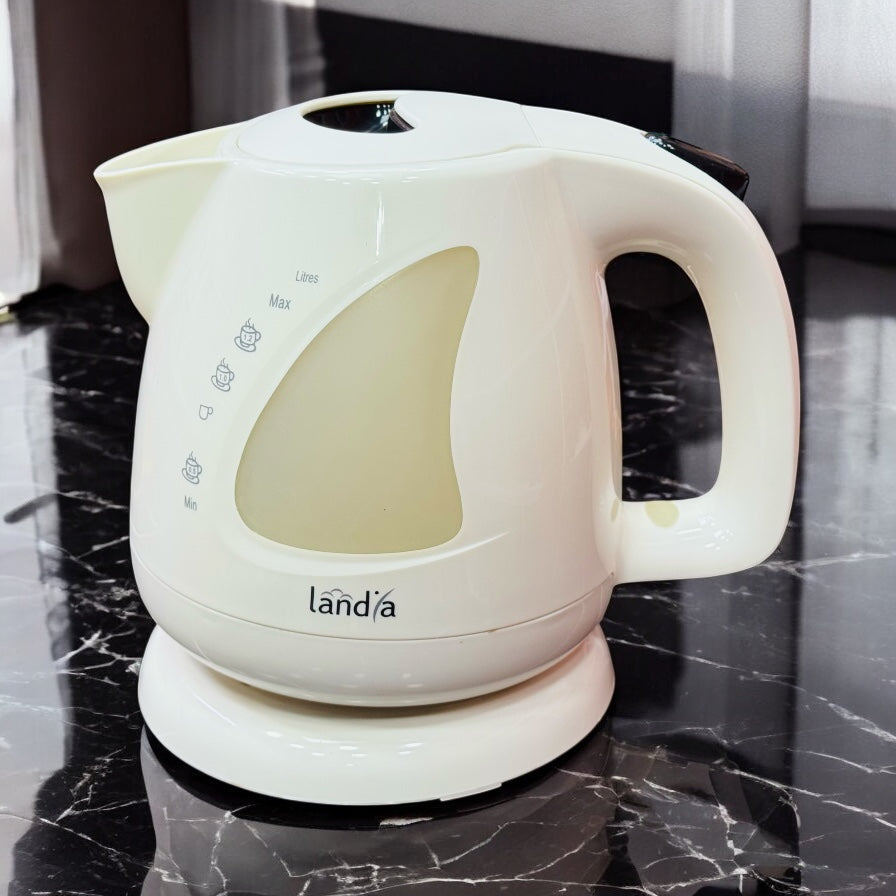 Landia 1.2L Electric Kettle - Armaa Store