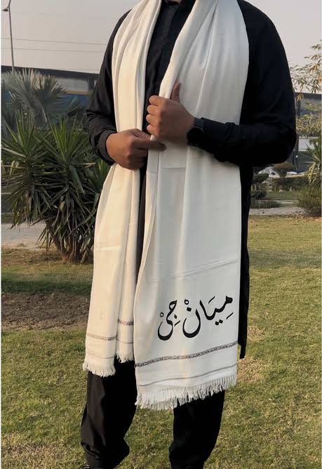 🧣✨ Customized Name Shawl  for Men & Women – 💳 Advance Payment Required